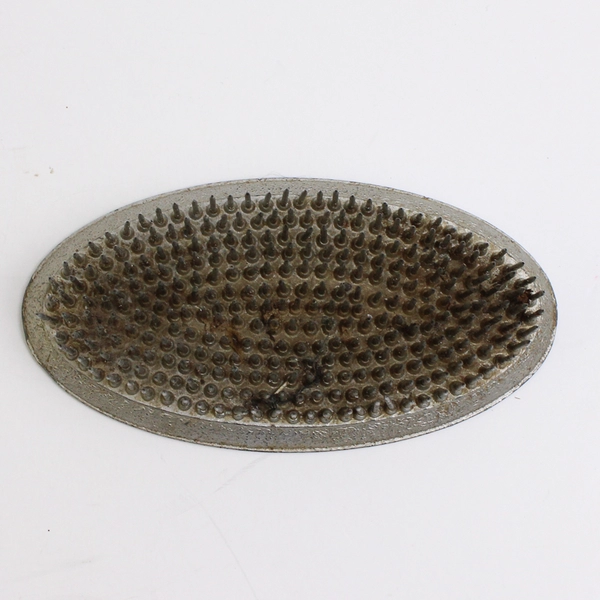 Vintage Dazey Needle Sharp Metal Pins Flower Holder Oval Flower Frog No.82