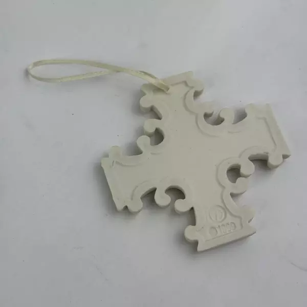 Margaret Furlong Everlasting Hope Cross Ornament 1999