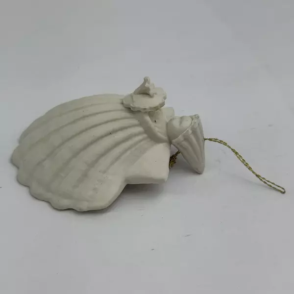 Margaret Furlong Lily Of Hope 2001 Angel Ornament 3"