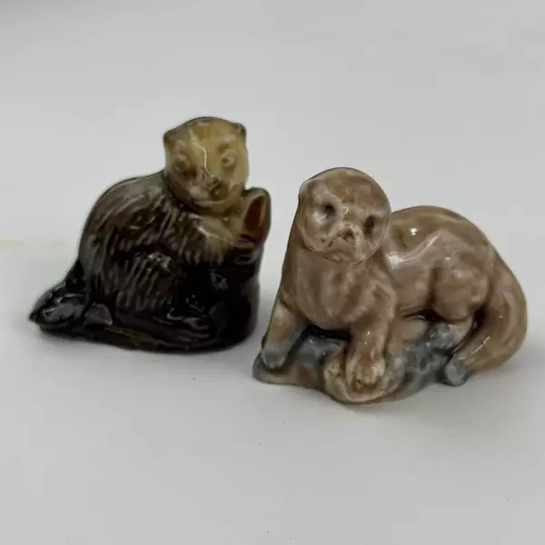 Wade England Otter and Beaver Figurine Whimsies