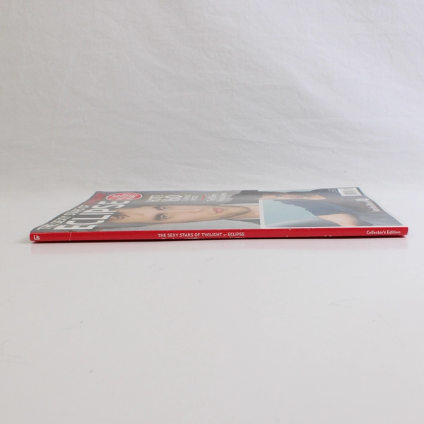 The Sexy Stars Of Twilight Eclipse Collector's Edition US Magazine with Posters