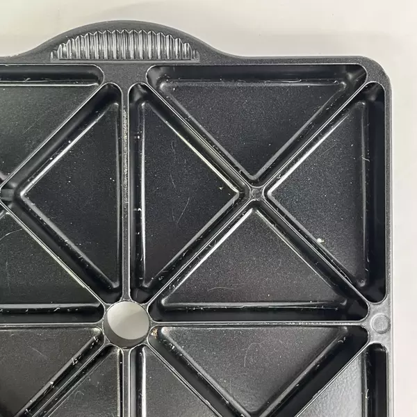 Nordic Ware Cast Aluminum Nonstick Mini Scone Pan