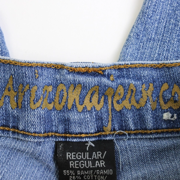 Arizona Jean Co. Medium Wash Bedazzled Capris Girls' Size 7 Reg