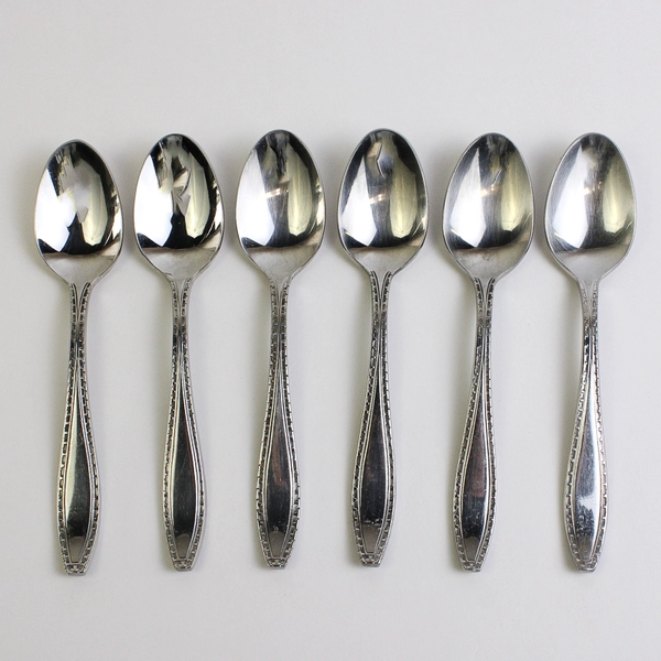 Oneida Savoy Stainless 18/10 Lot of 6 Teaspoons 6.25"