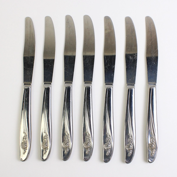Lot Of 7 Oneida Silver Roseanne (Stainless) Flatware Dinner Knives 8.5" Long