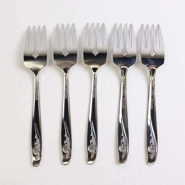 Lot Of 5 Oneida Silver Roseanne (Stainless) Flatware Salad Forks 6.25"