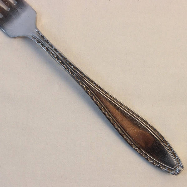 Lot of 4 Oneida Savoy Forks 3 Salad Forks (7 Inches) & 1 Dinner Fork (8 Inches)