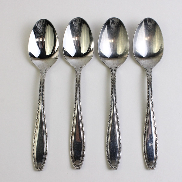 Lot of 4 Oneida Savoy Tablespoons 7.25"