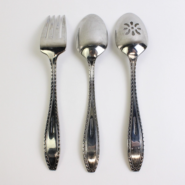 Set of 3 Oneida Savoy Serving Spoon Serving Fork Slotted Serving Spoon Sil 18/10