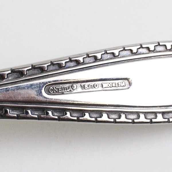 Set of 2 Oneida Savoy Stainless 18/10 Serving Fork Slotted Serving Spoon 