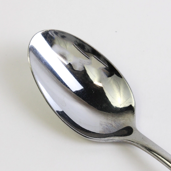 Lot of 5 Oneida Voss Stainless Steal Tablespoons 7"