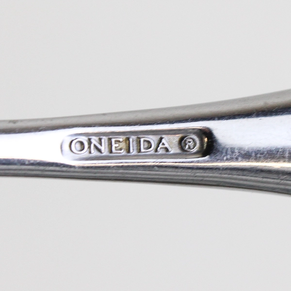 Lot of 5 Oneida Voss Stainless Steal Tablespoons 7"