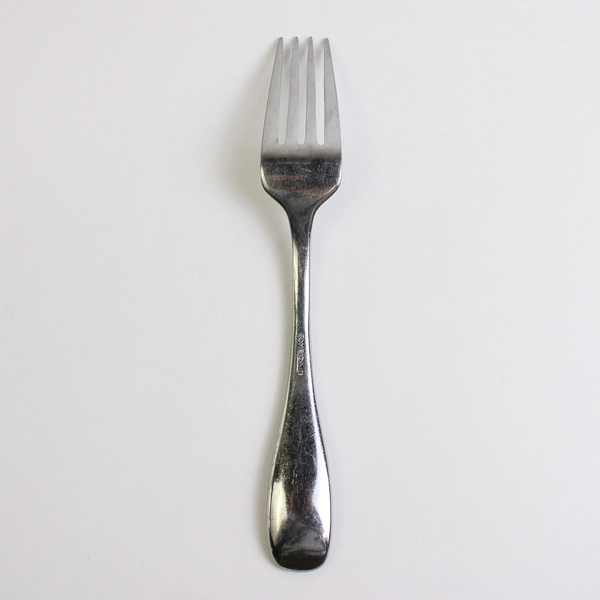 Oneida Voss Stainless Steel Dinner Fork 8"