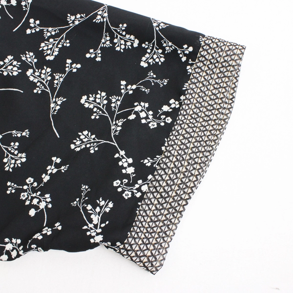 Maurices Black and White Floral 3/4-Sleeve Kimono Shawl Women's Size 2/3