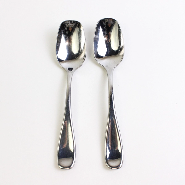 Lot Of 2 Oneida VOSS Sugar Spoons Stainless Flatware 6.25"