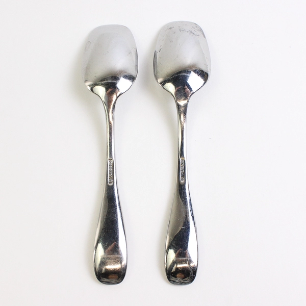 Lot Of 2 Oneida VOSS Sugar Spoons Stainless Flatware 6.25"