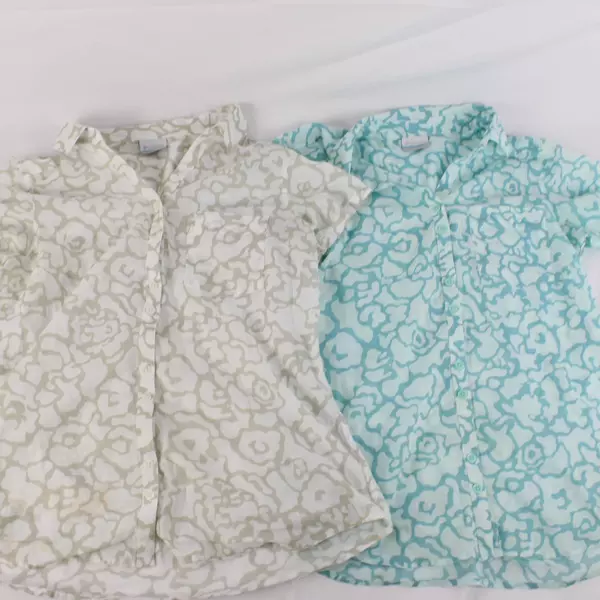 Lot of 2 Columbia Women's Casual Outdoor Button-Up Shirts Medium