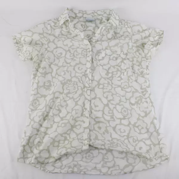Lot of 2 Columbia Women's Casual Outdoor Button-Up Shirts Medium
