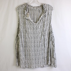 Loft Plus White and Black Floral Pattern Sleeveless Blouse Women's Size 24/26