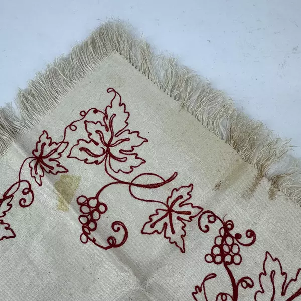 Embroidered Beige Silk Piece W/ Fringe Red Grape Pattern 1904 World's Fair