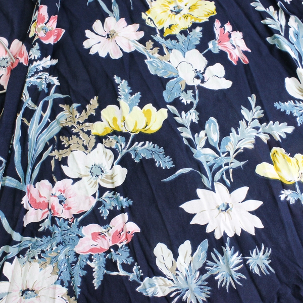 Loft Plus Navy Blue Shawl Multicolor Floral Pattern Women's Size 20/22