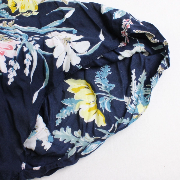 Loft Plus Navy Blue Shawl Multicolor Floral Pattern Women's Size 20/22