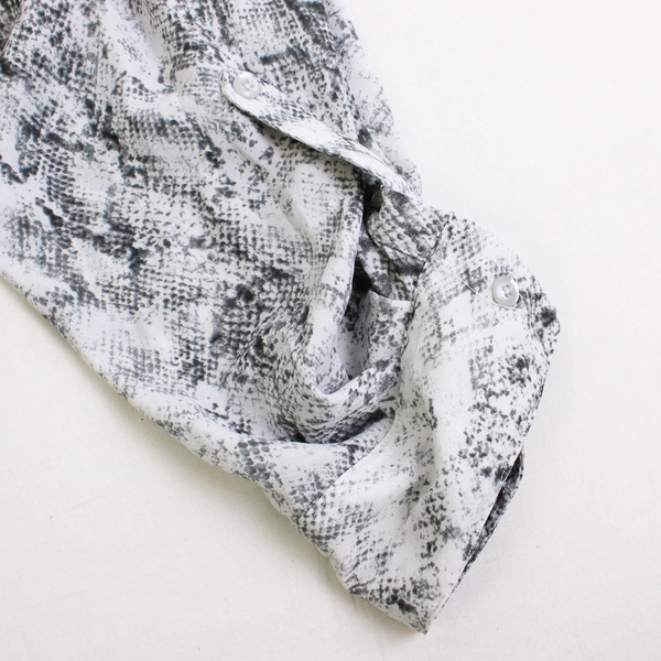 Zac & Rachel Gray Snakeskin Pattern Button-Up Women's Size 3X