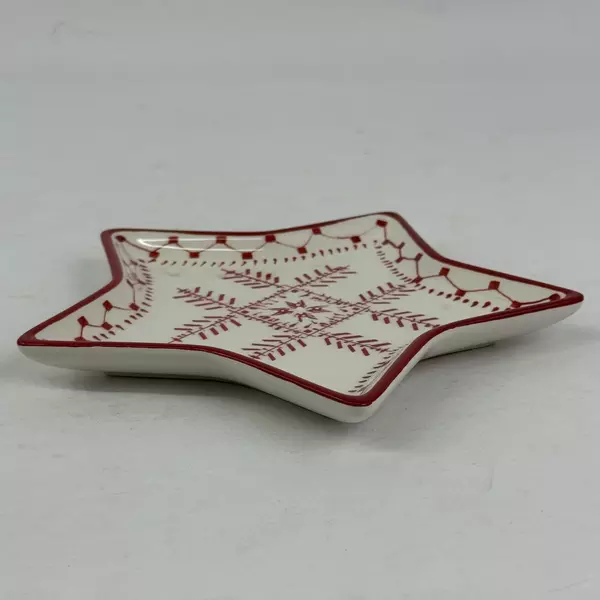Holiday Home Red And White Star Shaped Snack Plate 8 Inch