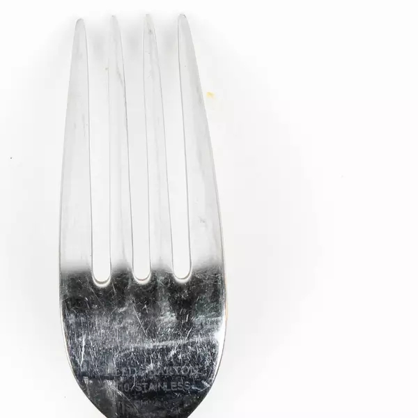 Set of 4 Reed & Barton Fiori Stainless 18/10 Salad Forks 7.25 Inches