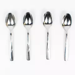 Set of 4 Reed & Barton Fiori Stainless 18/10 Teaspoons 6.5 Inches