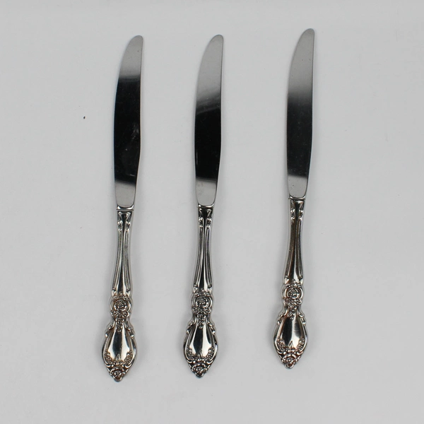 Lot Of 3 Oneida Silver Plantation (Stainless, Community) Flatware Dinner Knives