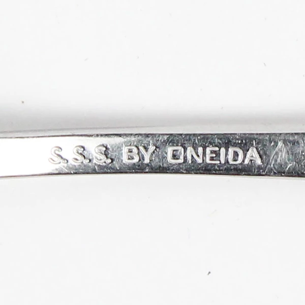 Lot Of 5 Oneida Silver Independence (Stainless) Flatware Teaspoons 6" Long