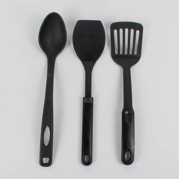 Lot of 3 Black Nylon Kitchen Cooking Utensils Spoon and Spatulas