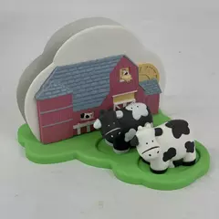 Avon Down On The Farm Napkin Holder and Salt & Pepper Shaker Set