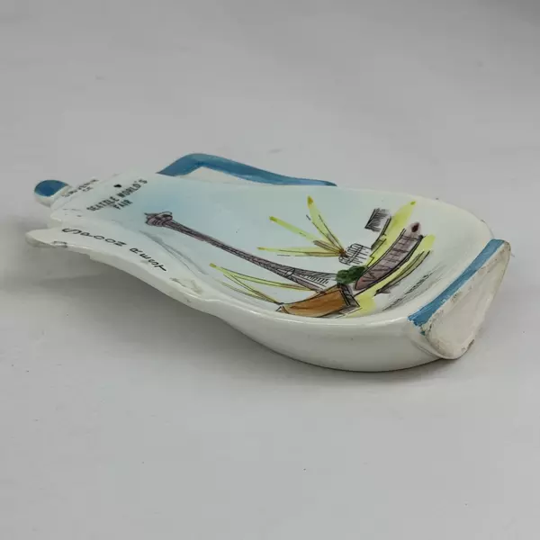 Vintage 1962 Seattle Worlds Fair Souvenir Spoon Rest Space Needle Flawed
