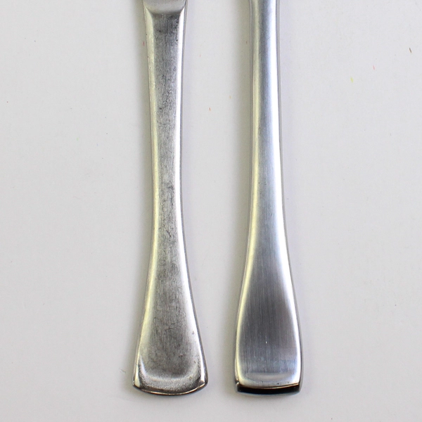 Lot Of 4 Oneida Silver Emma (Stainless, Satin) Dinner Knifes 9.5" Long