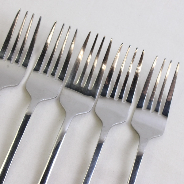 Lot Of 5 Oneida Silver Emma (Stainless) Dinner Forks 8" Long