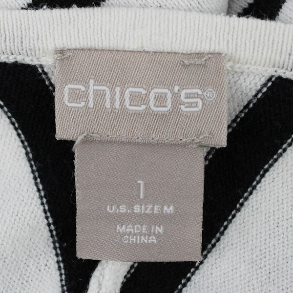Chico's Women's M Black and White V Pattern Short Sleeve Blouse