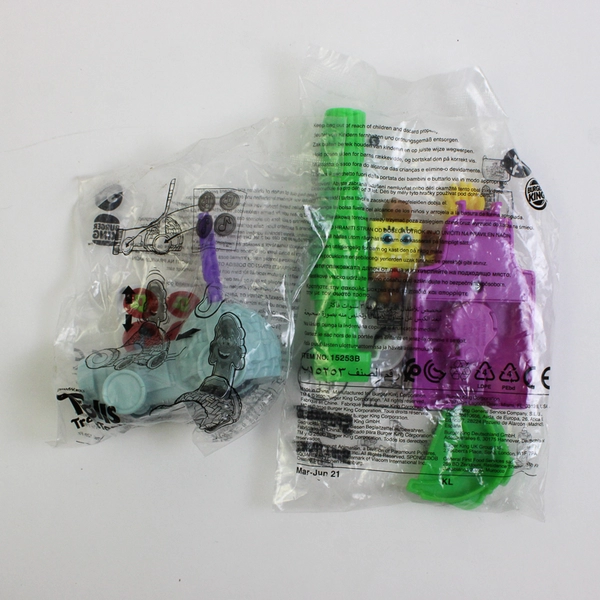 Lot of 8 Sealed Burger King and McDonalds Toys