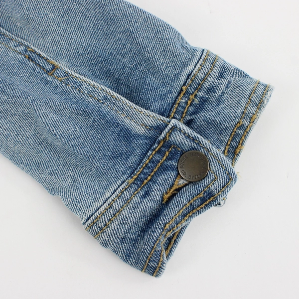 Universal Thread Denim Jacket Women's L Light Wash