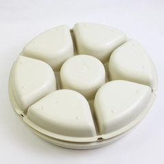 Tupperware Serving Center Veggie Tray 12" Missing Dip Cup