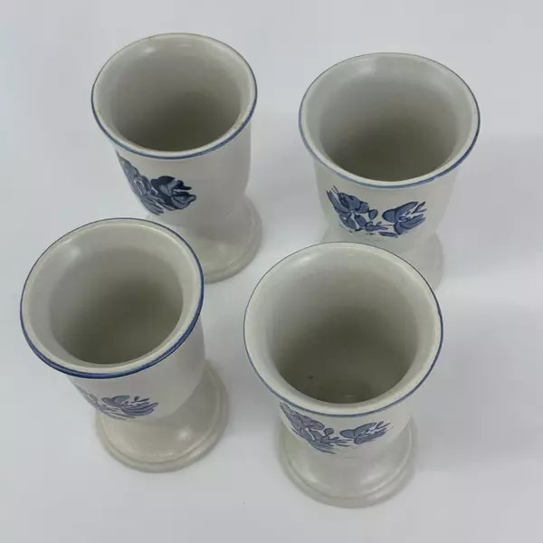 Set Of 4 Pfaltzgraff Yorktowne Footed Stoneware Goblets