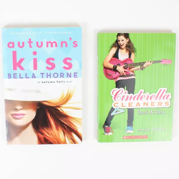 Lot of 2 Scholastic Books Autumn's Kiss & Cinderella Cleaners Rock & Role PB