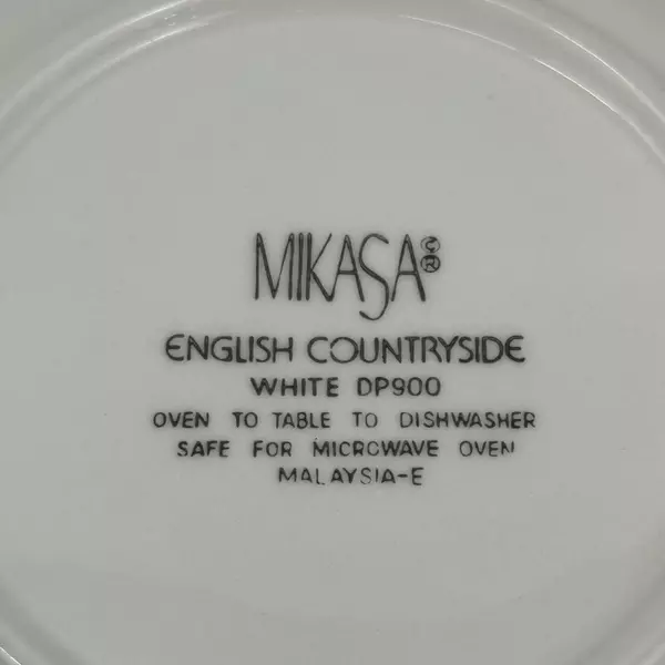 Mikasa English Countryside Round Vegetable Serving Bowl 9.25 Inch White DP900
