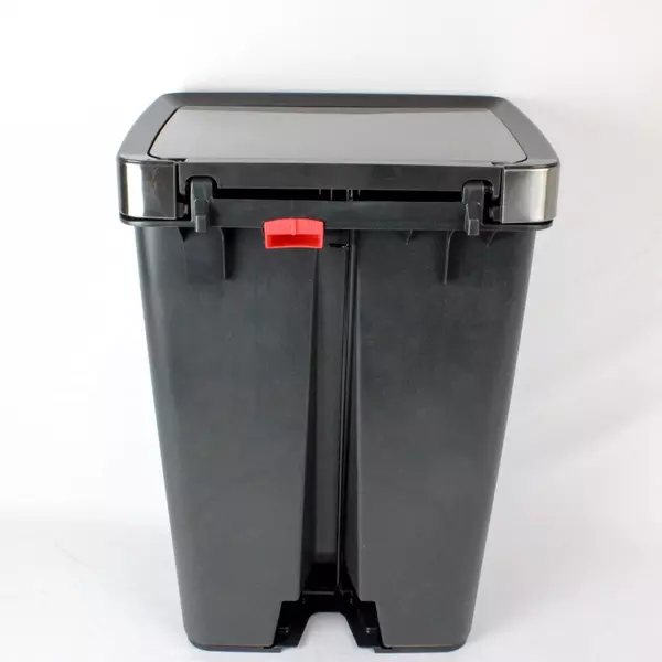 Rubbermaid Premier Series Step-On Trash Can Kitchen Home Use