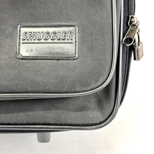 Smuggler Black Carry On Suitcase Collapsible Handle 2 Wheels 22 Inch