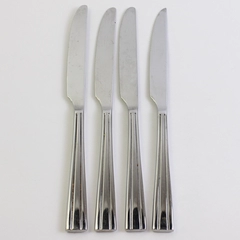 Lot Of 4 Oneida Silver Aldwych Stainless Flatware Solid Dinner Knives 9.5" Long