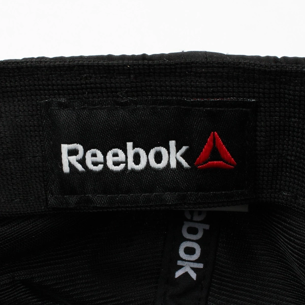 Reebok Logo Hat Black Sport Baseball Cap One Size Most Adjustable Strap Modern