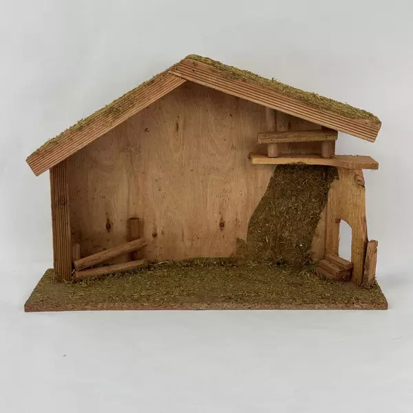 Vtg Wooden Creche With 7 Ceramic Nativity Figurines Made in China 12 x 17.5 Inch