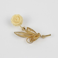 Vintage Gold Tone Filigree Celluloid Rose Brooch Pin